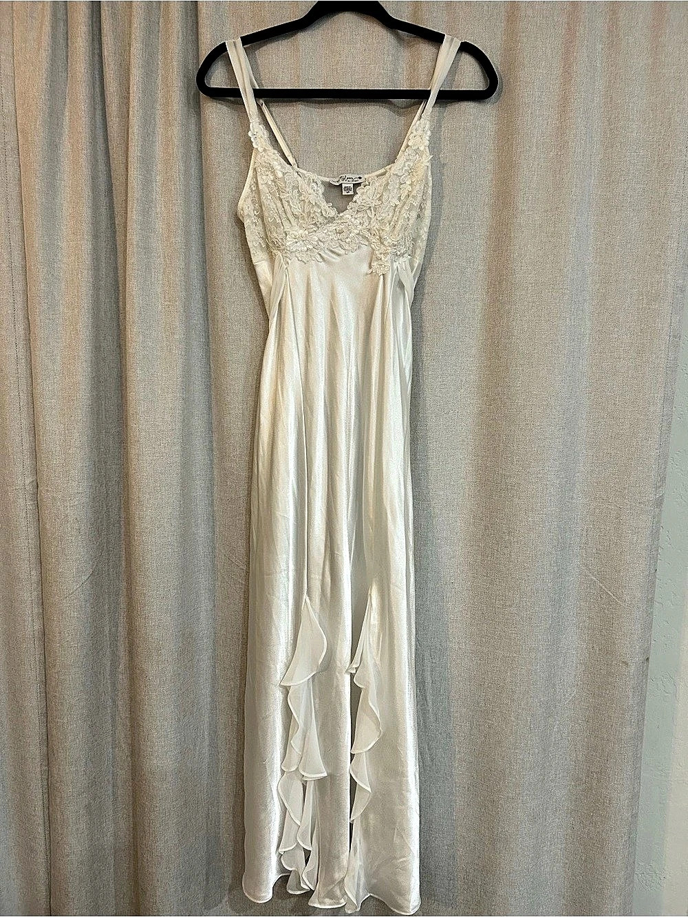 In Bloom by Jonquil Lace Night gown in White Size Small